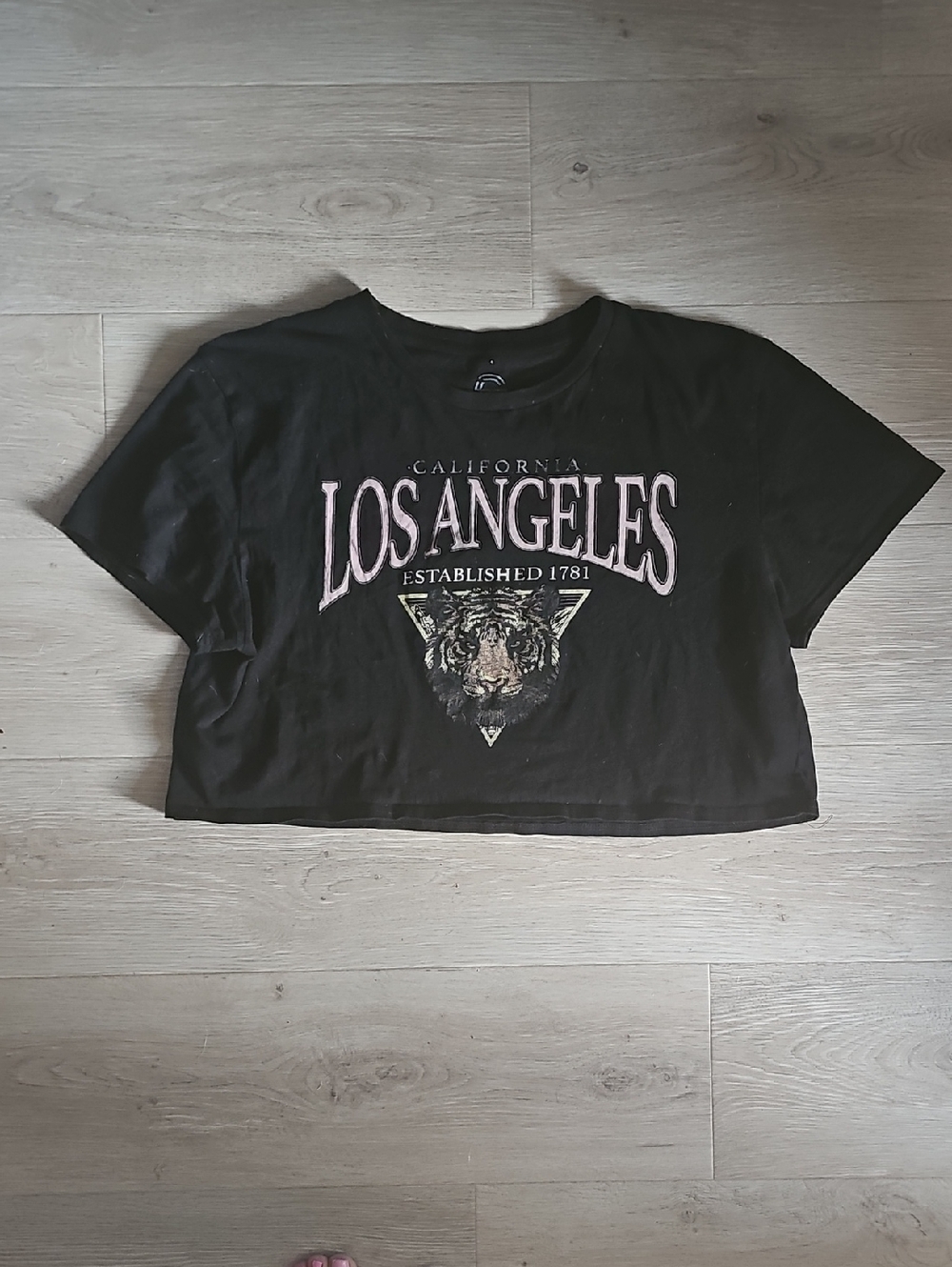 Black Los Angeles Graphic Crop Top
